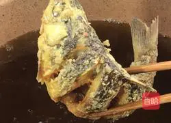 Illustration of Two Dragons Playing with Pearls 9