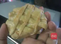 Illustration of how to make sweet apple pie 11