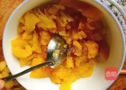 Illustration of how to make pumpkin soup 8