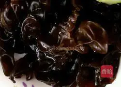 Home-style twice-cooked pork recipe 3