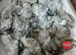 Illustration of how to make fried crispy oysters 10