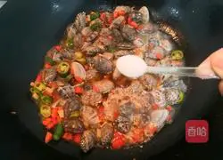 Illustration of braised clams 10