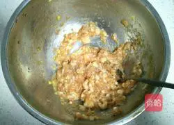 Illustration of how to make Sichuan-style hand-cooking 7