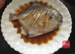 Illustration of how to make steamed sea pomfret 3
