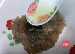 Illustration of how to make shrimp and bean curd rolls 7