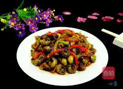 Stir-fry Illustration of how to make snails 8