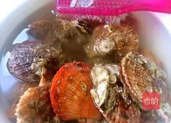 Illustration of how to make steamed scallops 2