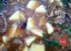 Illustration of the Original Sixi Meatballs 11