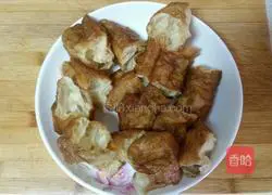 Illustration of how to make fried dough sticks and twice-cooked pork 2