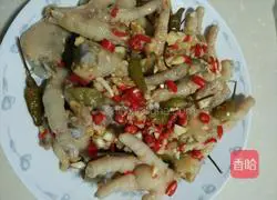 Illustration of how to make chicken feet with garlic and pickled peppers 8