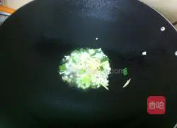 Illustration of how to make stir-fried flower beetles with minced garlic 6