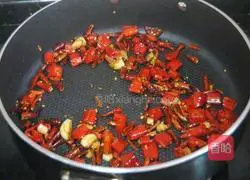 Illustration of how to make spicy chicken 6