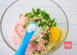 Illustration of how to make pig intestines 10