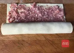 Illustration of how to make Qianzhang steamed meat rolls 4