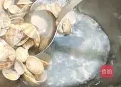 Illustration of how to make spicy fried clams 5