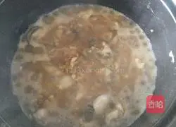 Illustration of how to make garlic oysters 4