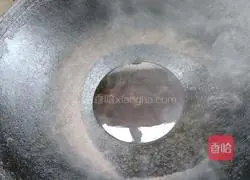 Illustration of how to make spicy garlic-based shrimp 5