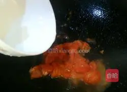 Illustration of making homemade flavored pasta 8