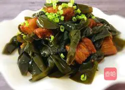 # Northeast# Pork Belly Stewed with Seaweed Buckle Recipe Illustration 10