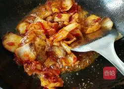 Illustration of how to make twice-cooked pork with sweet potato skin 11