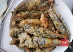 Illustration of how to make dry-fried sardines (air fryer version) 9