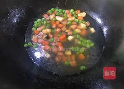 Illustration of how to make a fortune bag 11