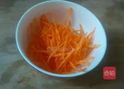 Illustration of how to make fish-flavored shredded pork without chili pepper 2