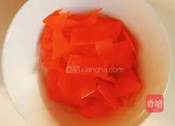 Illustration of how to make fried snow peas with bacon 5