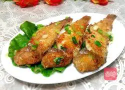 Illustration of how to make golden fried fish 9