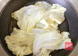 Illustration of how to make a fortune bag 2