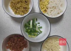 Illustration of how to make fish head with chopped pepper 1