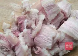 Illustration of how to make bitter gourd twice-cooked pork 4