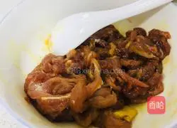 Illustration of how to make fish-flavored shredded pork 3