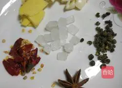 Illustration of braised chicken feet 2