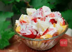 Illustration of how to make fruit salad 6