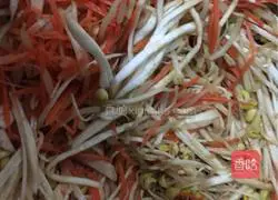 Illustration of how to make spring pancakes and rolls with vegetables 9