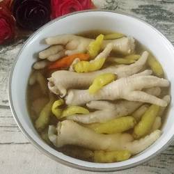 Homemade pickled pepper chicken feet
