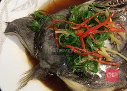 Steamed opium Illustration of making fish head 8