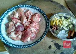 Illustration of how to make special fragrant steamed pork ribs 2