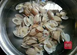 Illustration of how to make fried rice cake 1