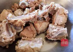 Illustration of how to cook pork ribs with fermented bean curd sauce 2