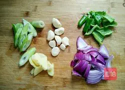 Thirteen-spice lobster recipe 4