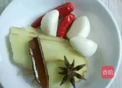 Illustration of braised pork and winter melon recipe 4