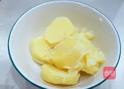 Honey Blueberry Mashed Potato Recipe Illustration 6