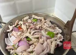 Illustration of how to make fried squid 5