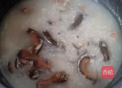 Illustration of how to make eel porridge 4