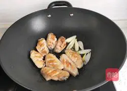 # Northeast# Cola Chicken Wings Recipe Illustration 5