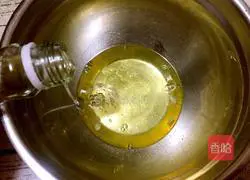 Chocolate Cake Roll Recipe Illustration 7