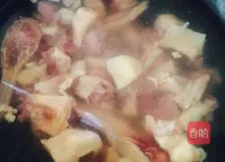 Illustration of how to make konjac-roasted beer duck 3