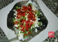 Illustration of how to make fish head with chopped pepper 5